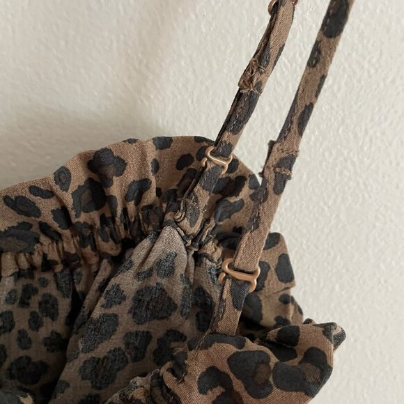 American Eagle Outfitters Wmn L Animal Print Spaghetti Strap Halter Crop Top NWT - Picture 4 of 9